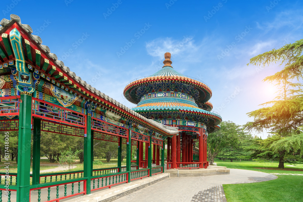 Obraz premium Shuanghuan Pavilion in Tiantan Park