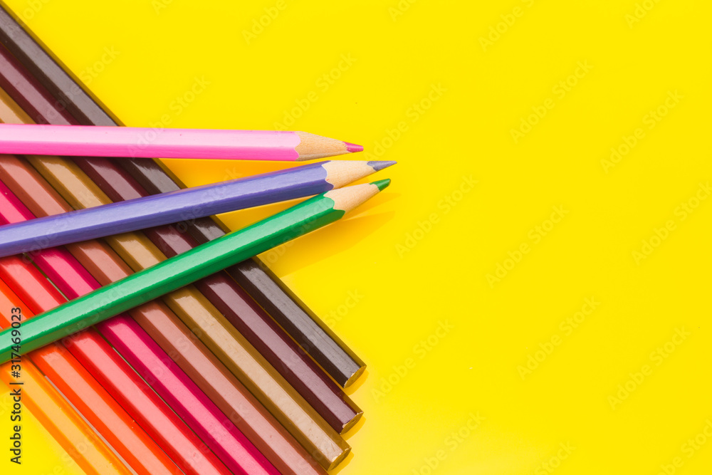 Fototapeta premium colored pencils, color gamut