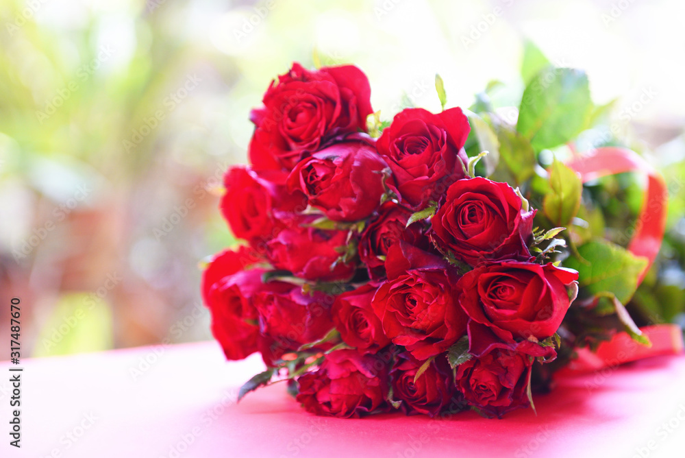 Natural fresh red roses flower bouquet nature background - Close up rose  flowers romantic love valentine day concept , Multicolored flowers Bloom  Stock Photo | Adobe Stock