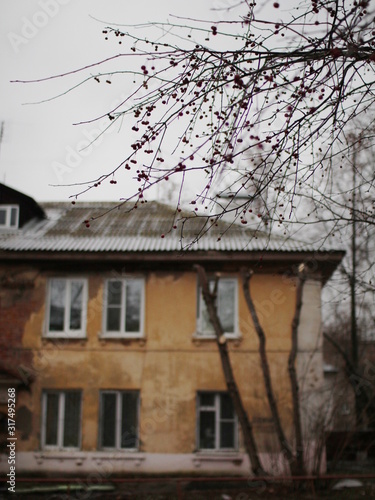 old house in the village © Надежда Панова