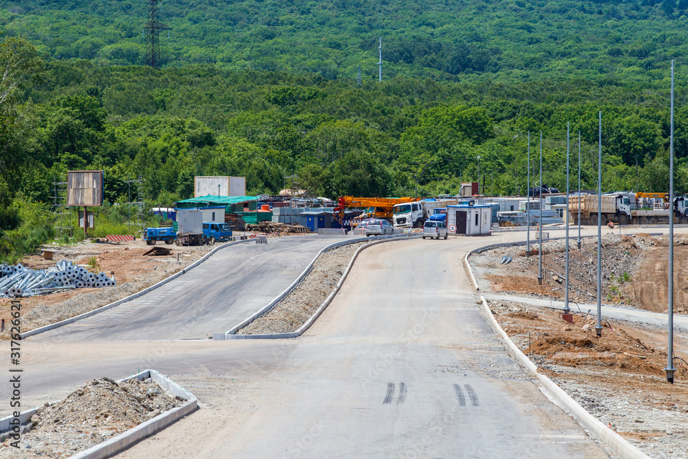 Construction of a new wide road to the gambling zone near Vladivostok.
