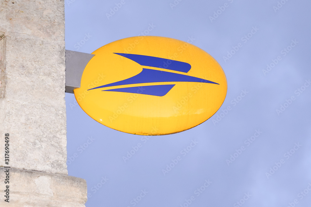 la poste office store sign french post logo shop on building facade