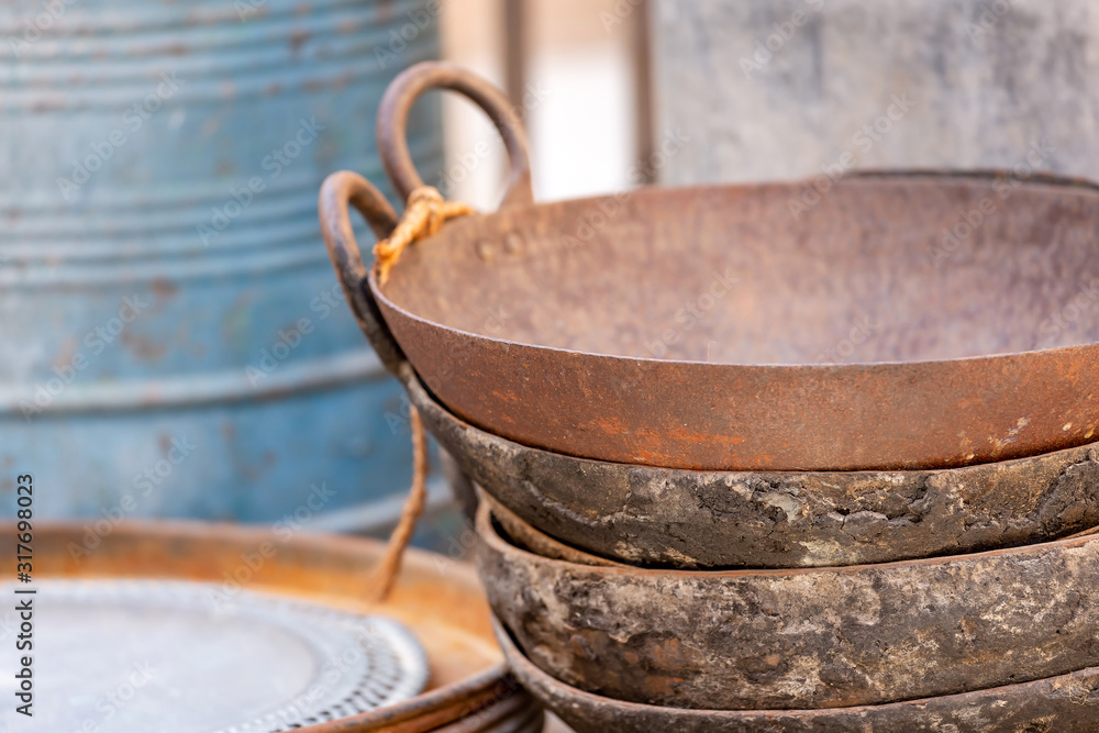 Fototapeta premium Rusty vintage kitchenware, UAE heritage