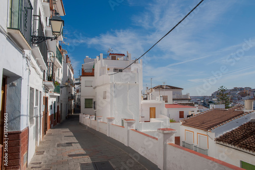 blanca calle del municipio de tolox en la provincia de Málaga, Andalucía photo