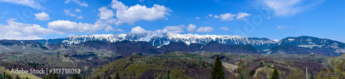 Fototapeta Naklejka Na Ścianę i Meble -  mountains panorama