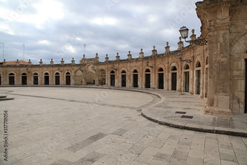 Ispica - Loggiato del Sinatra - Basilica di Santa Maria Maggiore photo