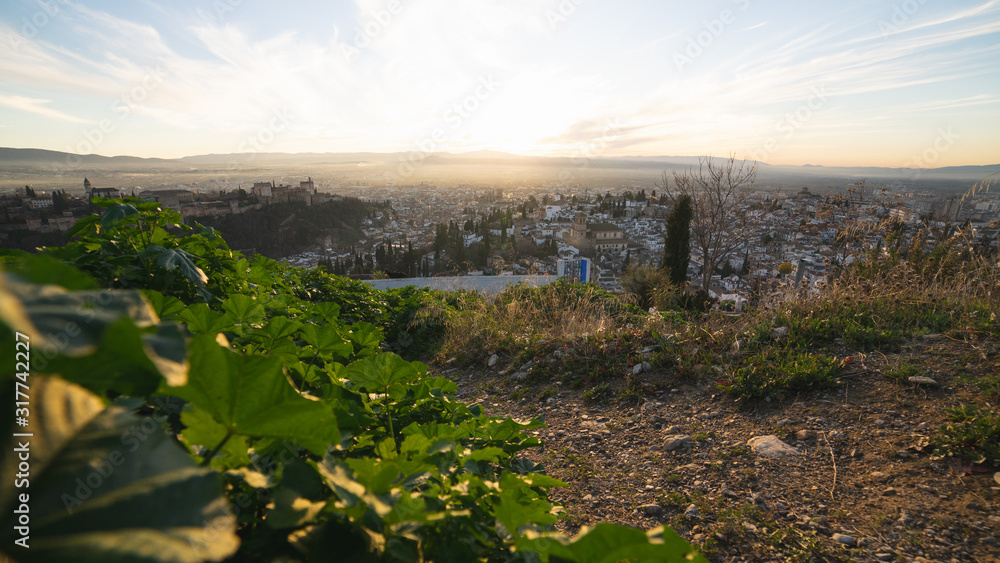 Obraz premium Panorámica de la ciudad de granada desde el mirador de San Miguel
