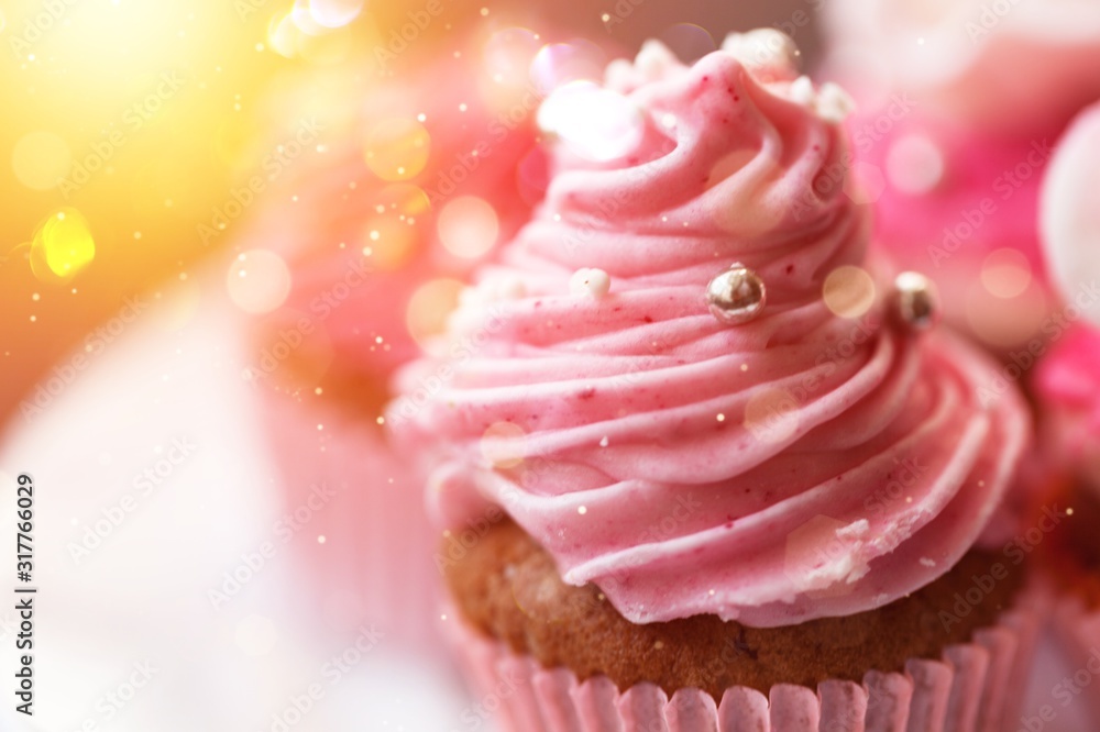 Cupcake. Cupcake.