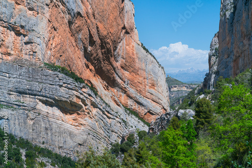 The Pyrenees, Chiriveta tower, Montrebei Gorge, Congost de Mont Rebei, Noguera Ribagorzana river, Montsec Range, The Pre-Pyrenees, Lleida, Catalonia, Spain, Europe
