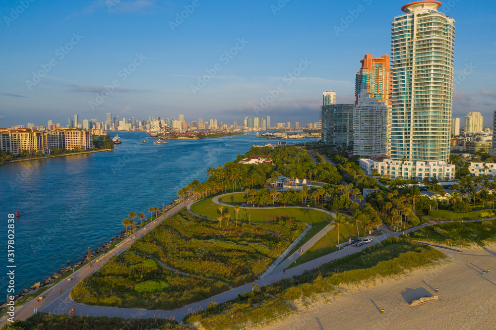 Naklejka premium South Point Park Miami Beach