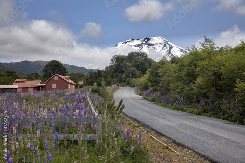 Entrada al Centro de Sky Corralco ubicado en la Reserva Nacional Malalcahuello, región de la Araucanía, Chile.