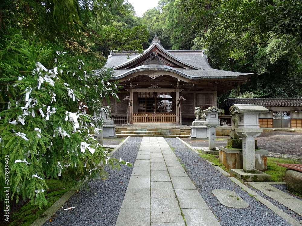 春日神社