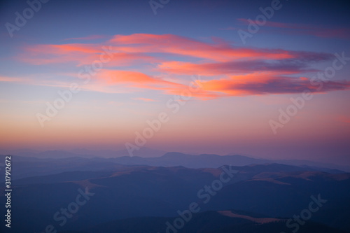 Fototapeta Naklejka Na Ścianę i Meble -  Fantastic colorful sunset with cloudy sky.