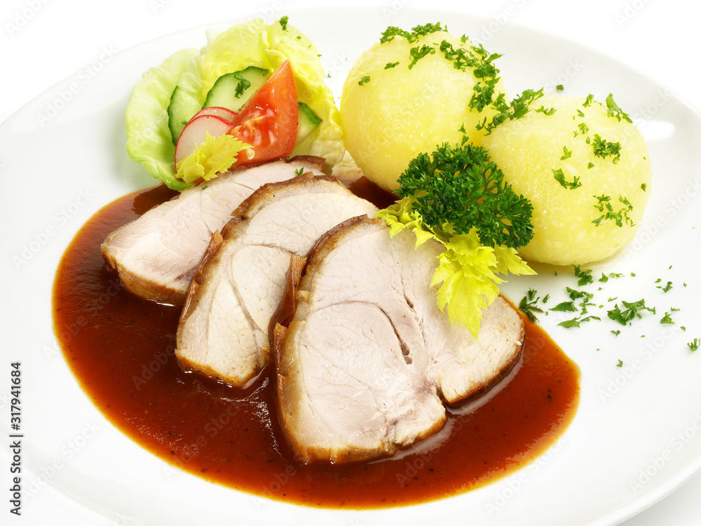 Schweinebraten mit Kartoffelknödel Schweinebraten mit Kartoffelknödel
