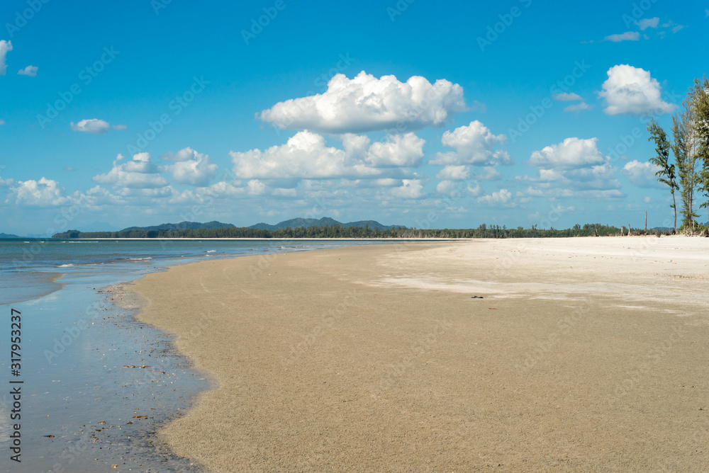 Long white sandy beaches in the north side of the island of Ko Lanta Yai. The north side of the island includes a protected area, the Mu Ko Lanta National Park and a many mangrove forest Long white sandy beaches in the north side of the island of Ko Lanta Yai. The north side of the island includes a protected area, the Mu Ko Lanta National Park and a many mangrove forest