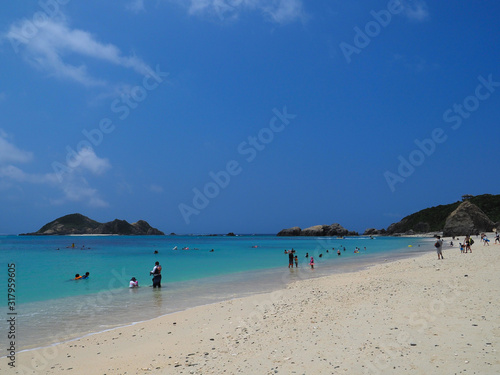 渡嘉敷島阿波連ビーチのサンゴ礁の海 Coral ocean and beach of Tokashiki island, Okinawa