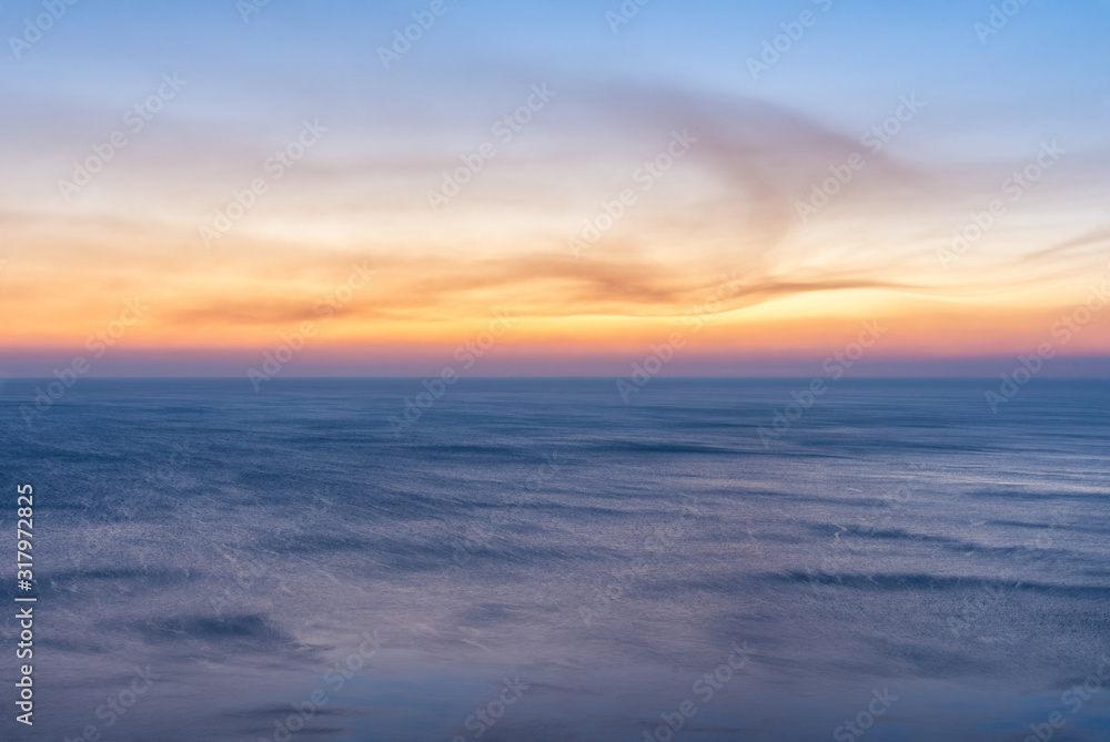 Fototapeta premium sea horizon after sunset