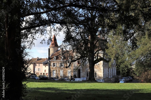 Mairie du village d'Ambronay - Département de l'Ain - Région Rhône Alpes - France - Vue extérieure photo