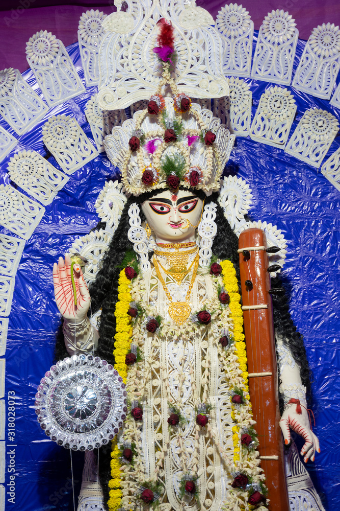 Obraz premium Goddess Saraswati, Kolkata, India