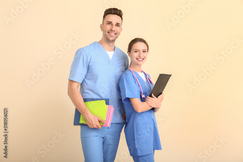 Medical students on light b...