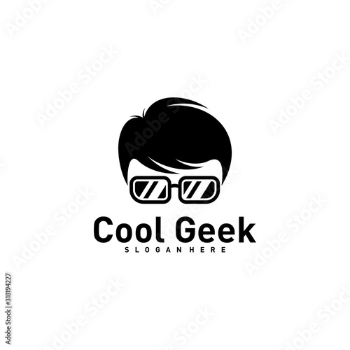 Social Geek Logo design template. Geek vector design icon. Illustration