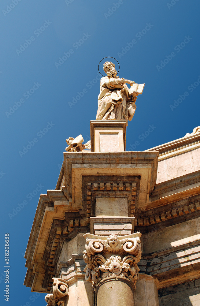 Obraz premium Lone Sentinel