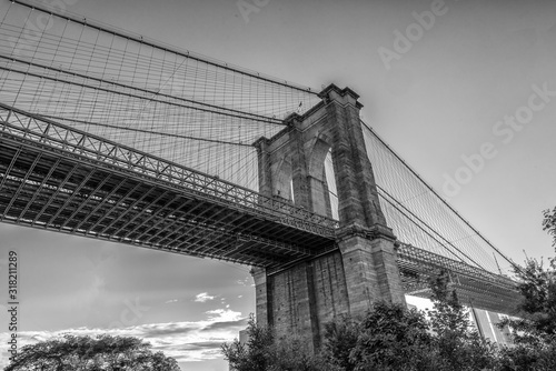 Brooklyn Bridge pylon Details © dade72