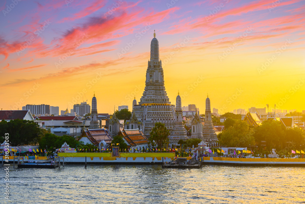 Wat Arun Temple at sunset. Wat Arun or known as Temple of dawn is a Buddhist temple located in Bangkok Yai district in  Bangkok, Thailand