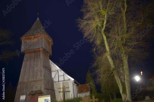Fototapeta Naklejka Na Ścianę i Meble -  Mańki - Kościół