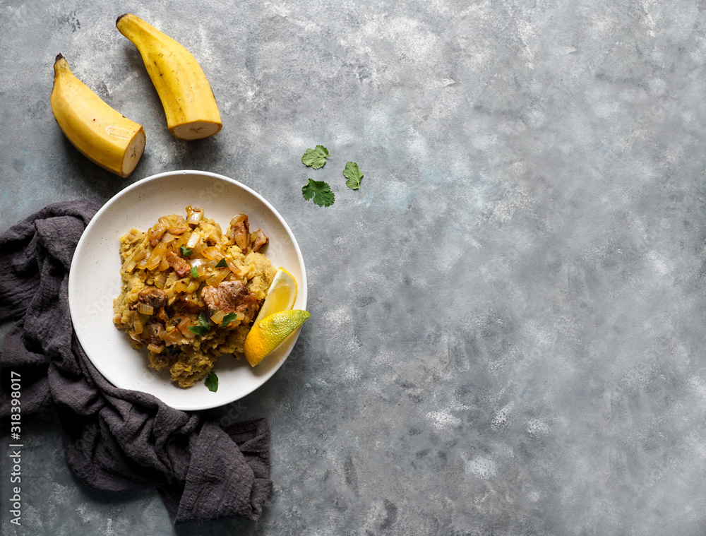 Fufu de platano verde maduro, tacaho, Mofongo, mashed boiled plantains