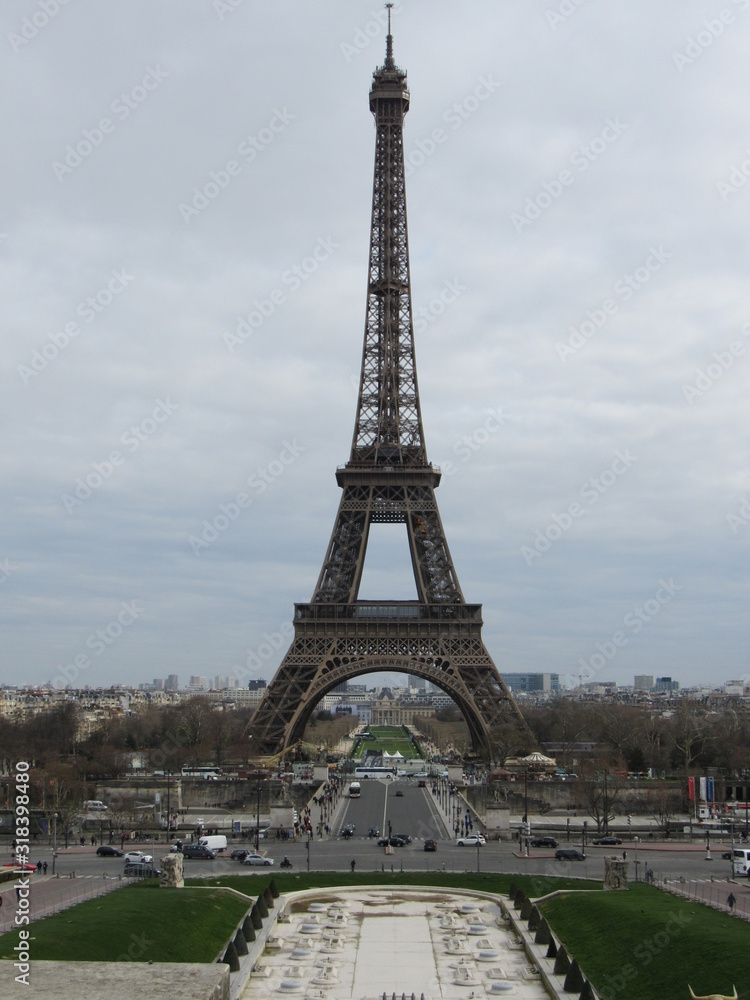 View of the Eiffel Tower from the exterior of Palais de Chaillot in Paris, France 