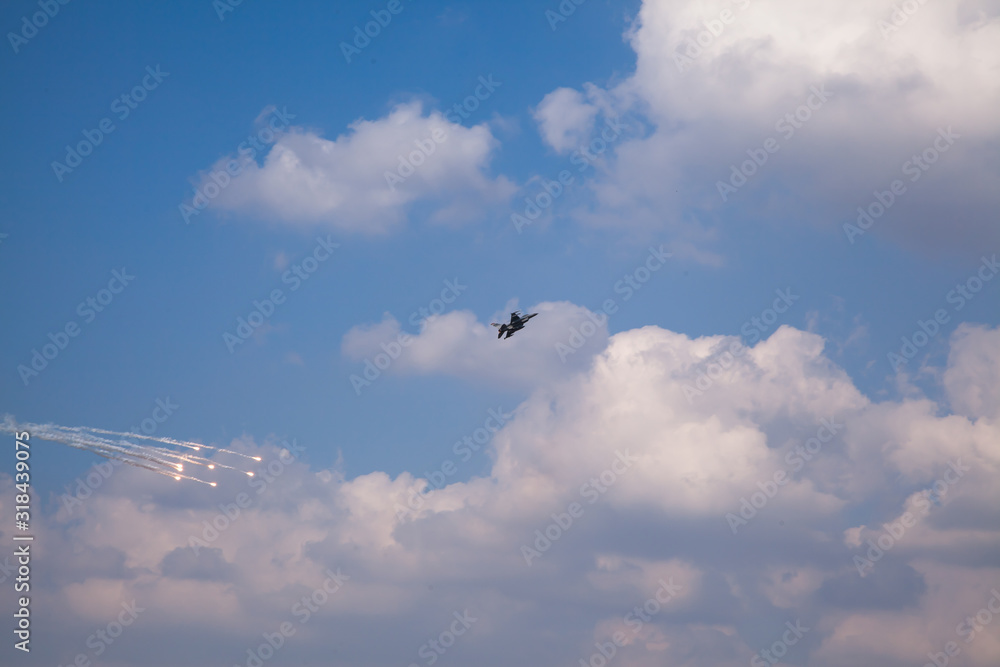 Fototapeta premium powerful & energetic & dynamic airshow