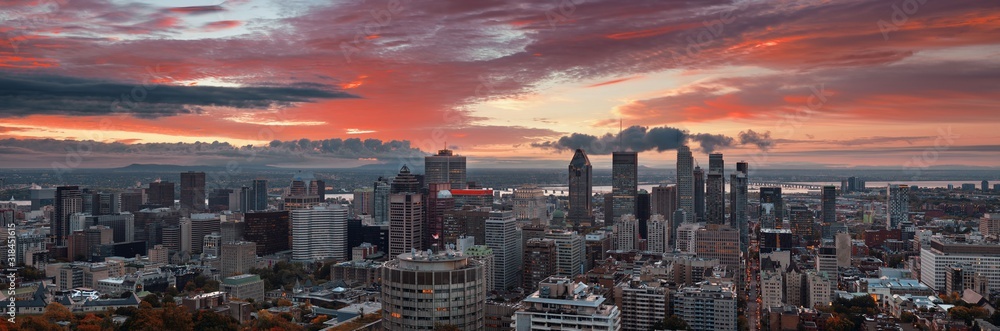 Montreal sunrise city skyline panorama