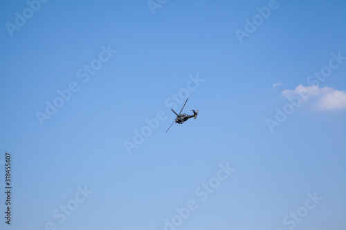 dynamic airshow by Helicopter