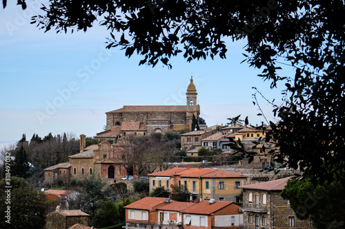 Vista di Montalcino dall'omonima Fortezza. photo