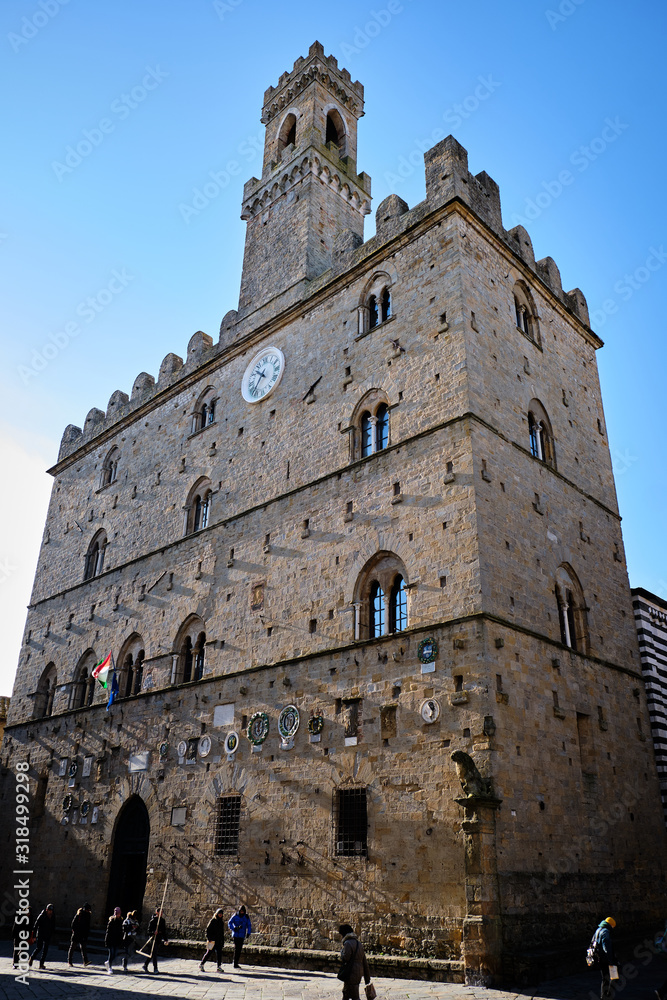Foto scattata nel centro storico di Volterra.