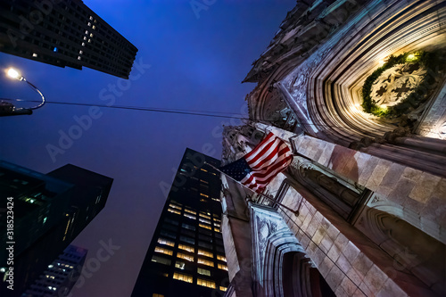 Εκτύπωση καμβά Night city view of Midtown Manhattan district, New York, USA