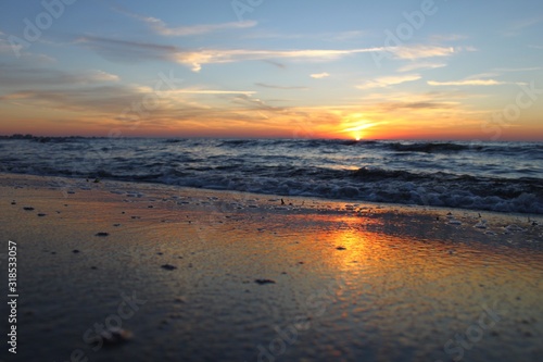 Sonnenuntergang am Meer © Lisa