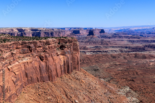Looking over the Green River from Island in the Sky, Canyonlands National Park, USA © Dave