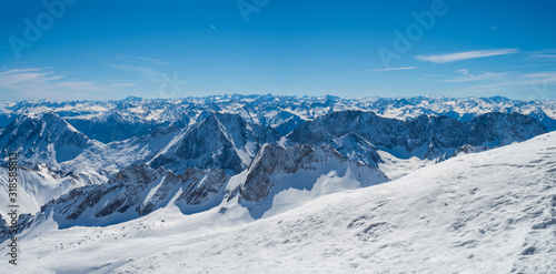 Mountain range around Zugspitze, Germany © Keerathi