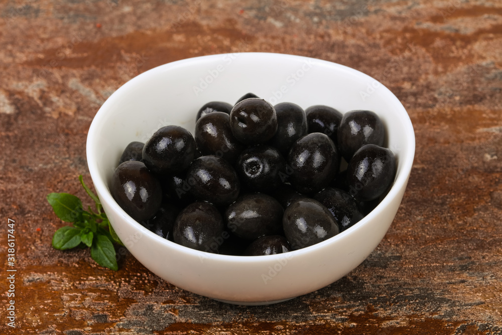 Black olives in the bowl Black olives in the bowl