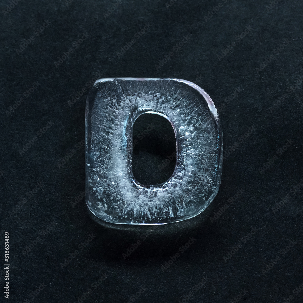 Foto Stock Melting speech. Alphabet's shiny and well-structured letters  made out of ice isolated on dark studio background. Collect for combine in  words. Copyspace to insert your advertising. | Adobe Stock