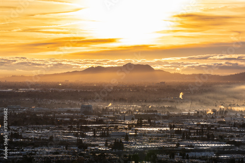 Los Angeles sunrise view ac...