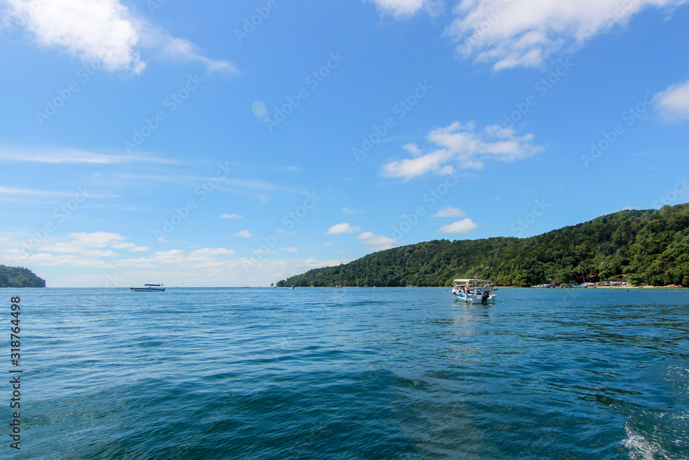 Fototapeta premium Scenic view of amazing tropical beach. Nature composition and vibrant colors.