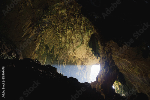 Slika na platnu View inside Deer cave in Gunung Mulu National Park