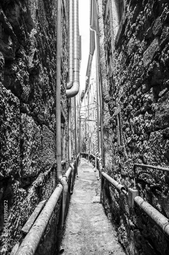 Hidden, narrow alley in la neuveville
