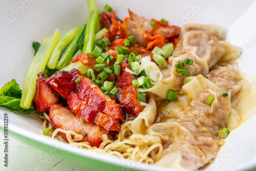 Barbecued pork and wonton with noodle