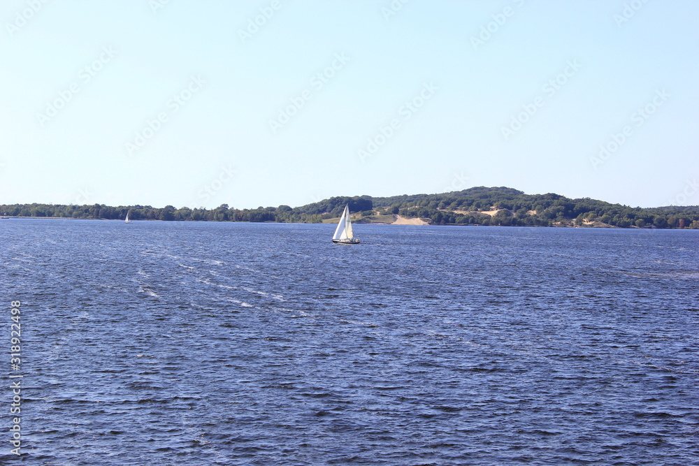 Obraz premium USA: Segelboot auf dem Lake Michigan