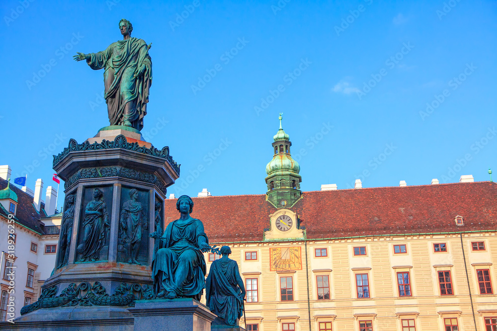 Fototapeta premium Monument to Emperor Franz I of Austria . Hofburg Palace in Vienna