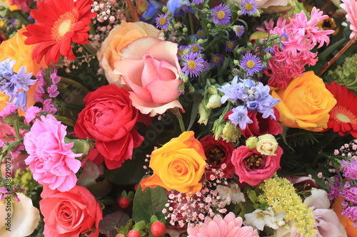 Colorful wedding flowers